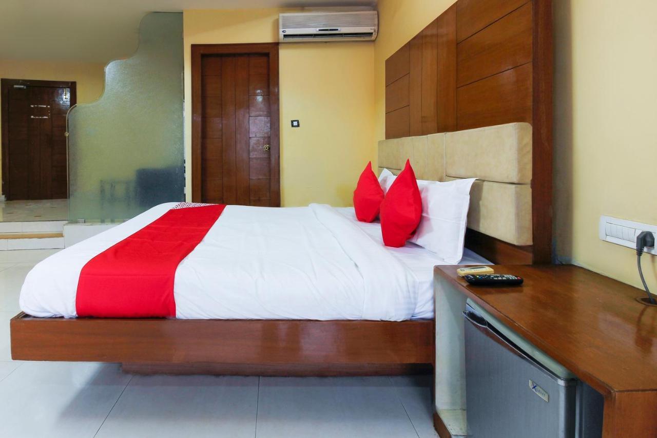 Oyo Hotel Metro International Near Lb Stadium Hajdarabad Zewnętrze zdjęcie